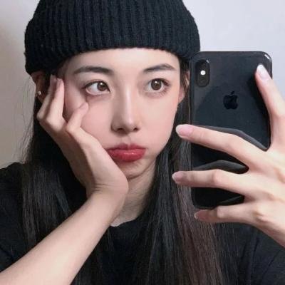 永恒的少女海报
